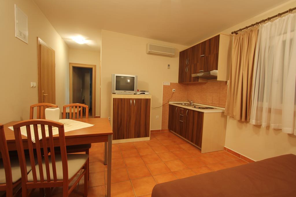 Apartments Villa Ceres Klek Phòng bức ảnh